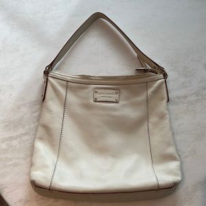 Kate Spade Shoulder bag off white, slightly worn but good conditon